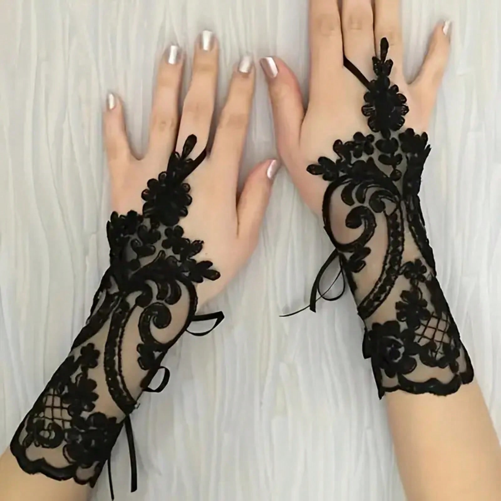 Women's Elegant Gothic Lace Gl - Fingerless Glove Knit 评论和价格